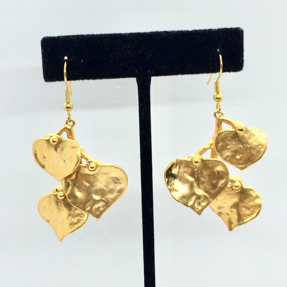 BRUSHED GOLD TONE EARRINGS TEXTURED ARTICULATED HEARTS LEAVES DANGLE - Picture 1 of 10